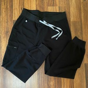 FIGS jogger scrub pant